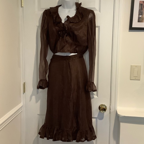 Albert Capraro Dresses & Skirts - Chic Brown Ruffled Skirt Set